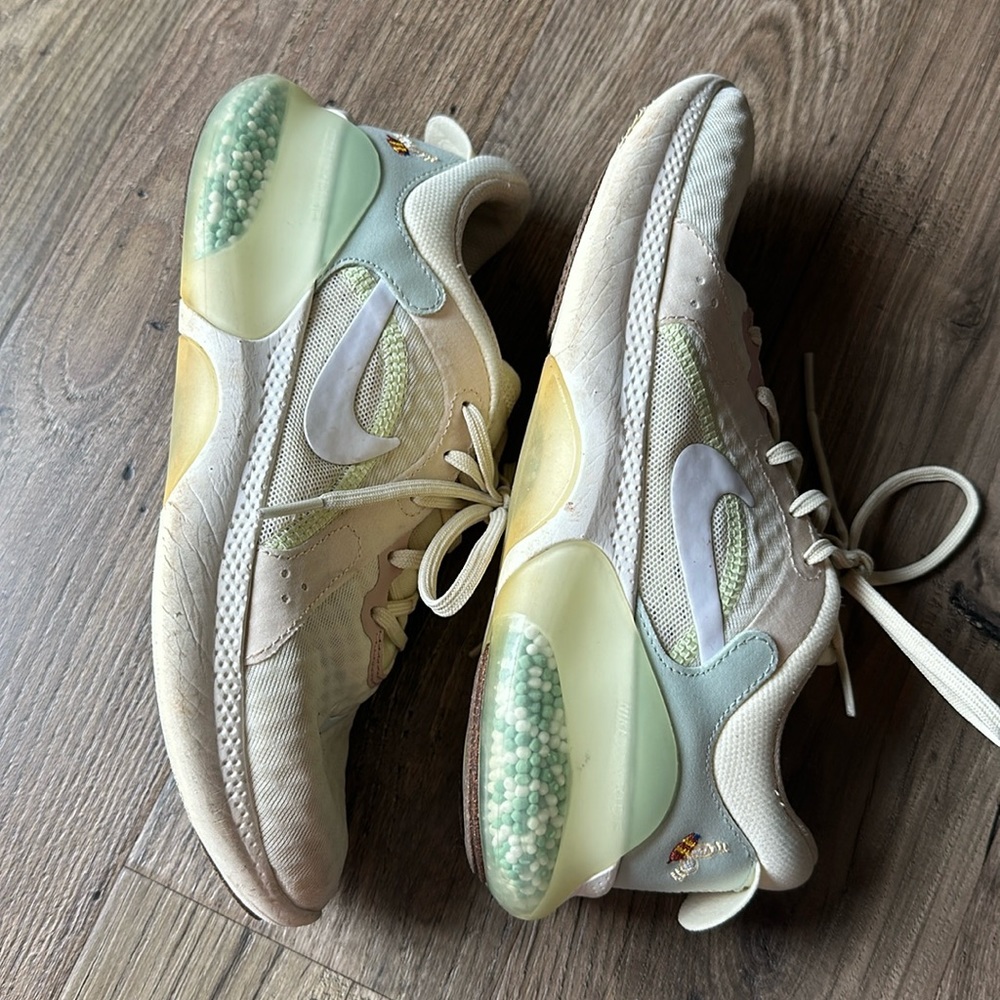 Nike Joyride Dual Run 2 Bee (Women's) (size 7)